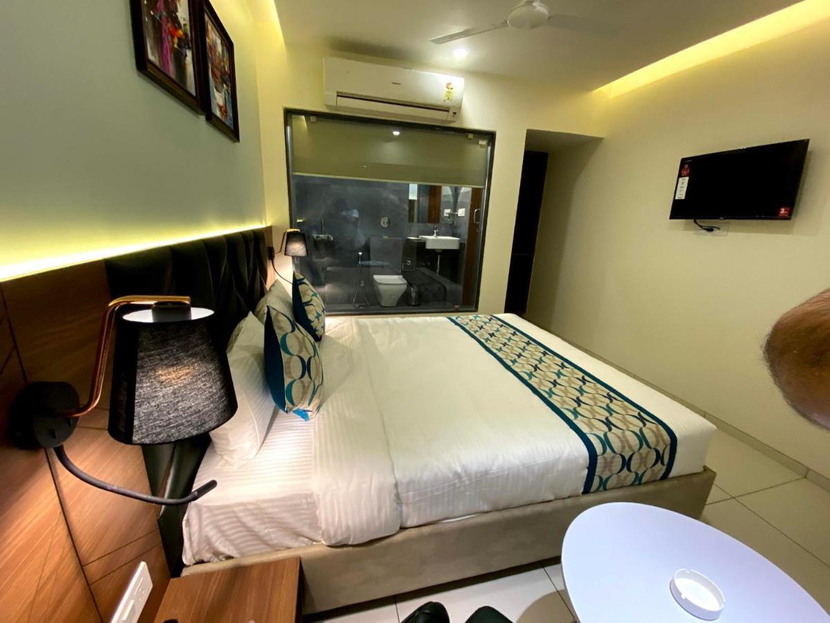 Hotel Unique By Apex วาโดดารา ภายนอก รูปภาพ
